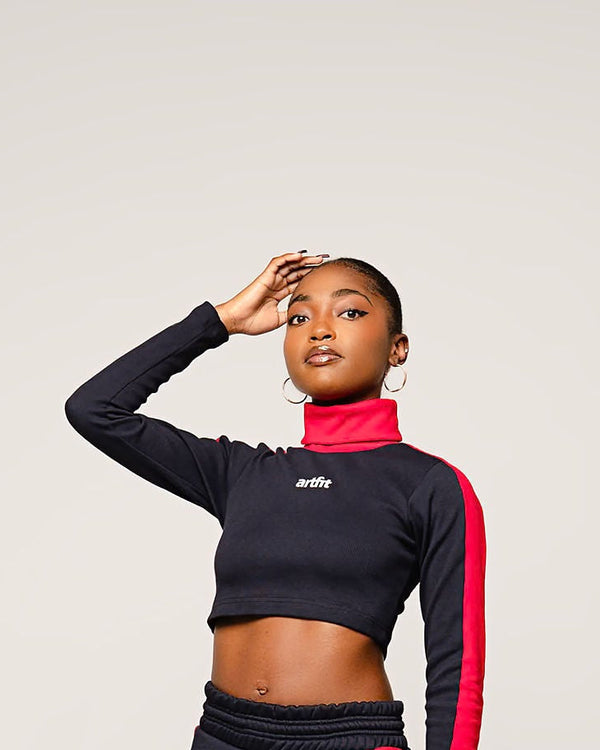 New Zaria long-sleeved turtle neck top